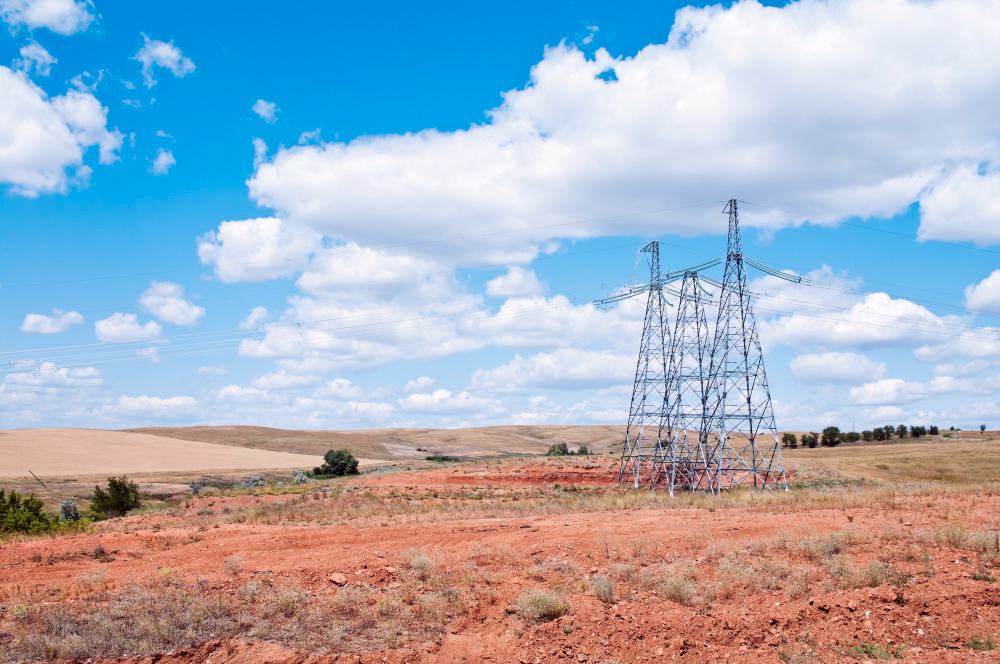 power-transmission-supports-desert